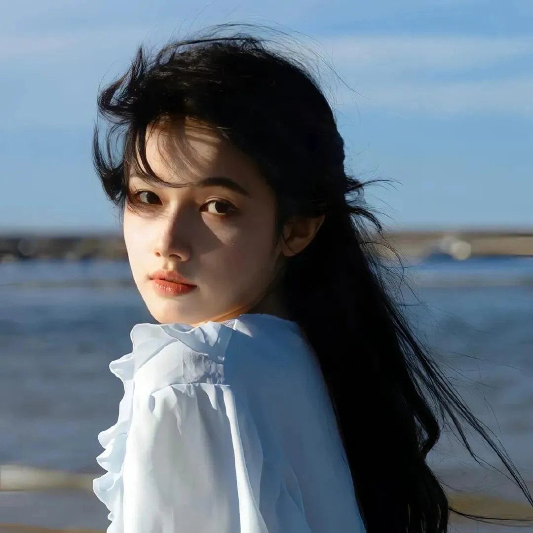 不再沉默的女孩